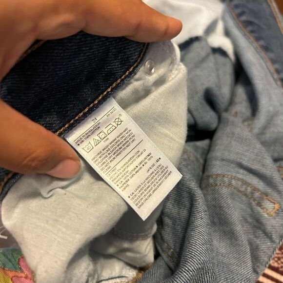 New Old Navy Jeans - Picture 5 of 5
